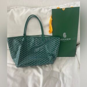 Goyard Saint Louis Tote GM Size complete with dust bag, store bag & receipt